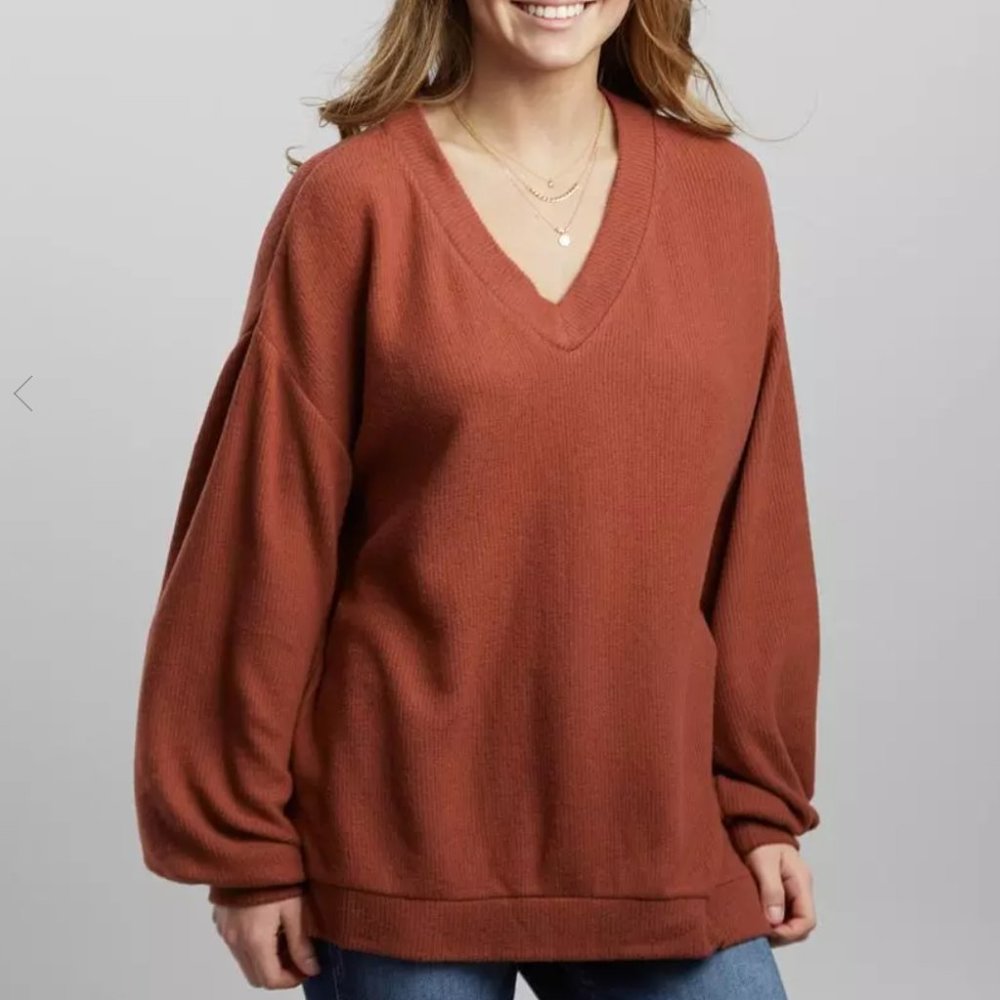 💖HP💖 BKE Oversized High Low Hem Pullover - Picture 2 of 8
